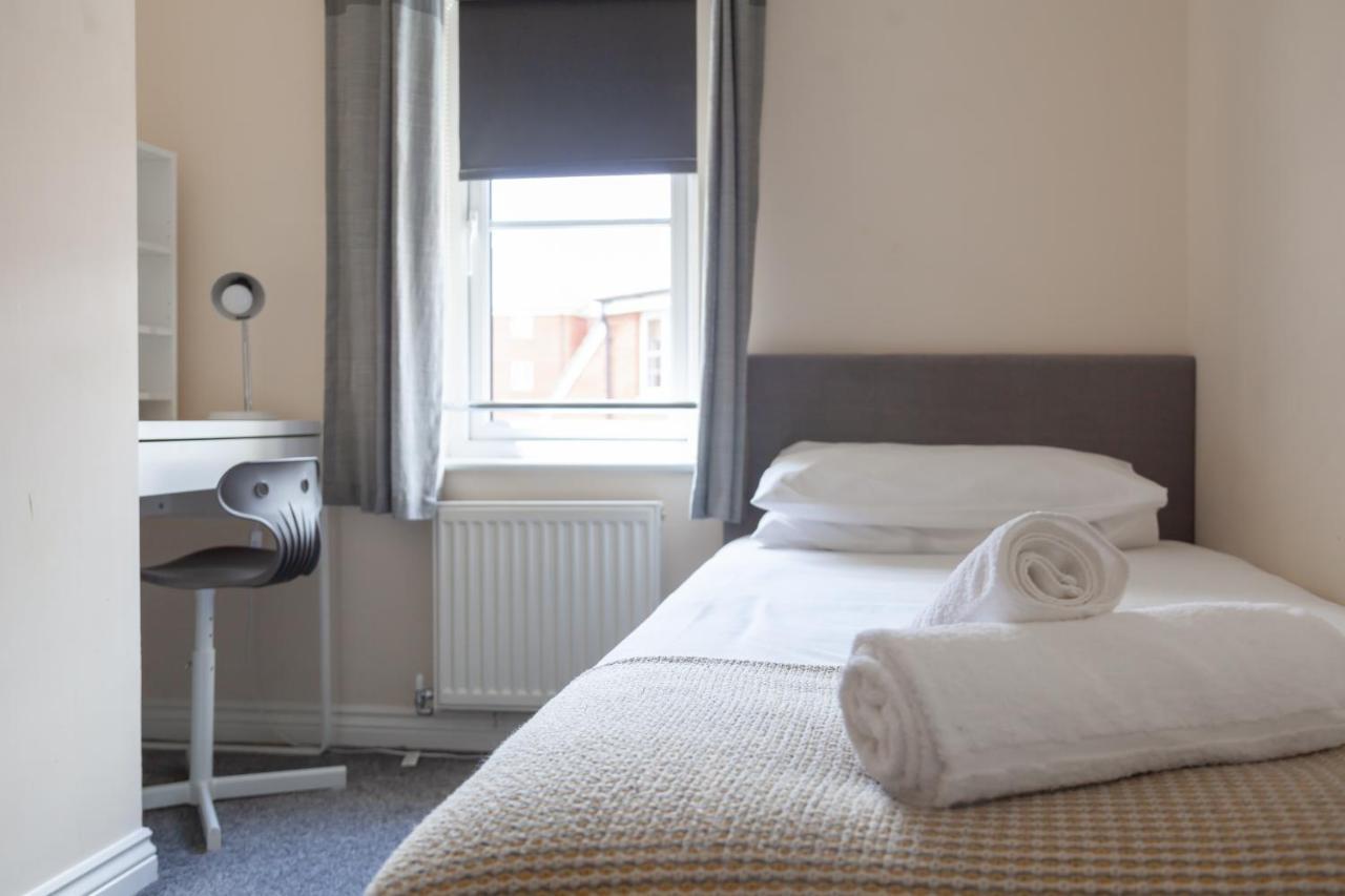 Hereford - Mayflower Coach House, Modern 2 Bedroom Property With Parking, Located South Of Hereford City, Suitable For Small Family, Couple Or Contractors - Sleeps Up To 5 Guests - Hosted By Rentmyhouse Екстер'єр фото